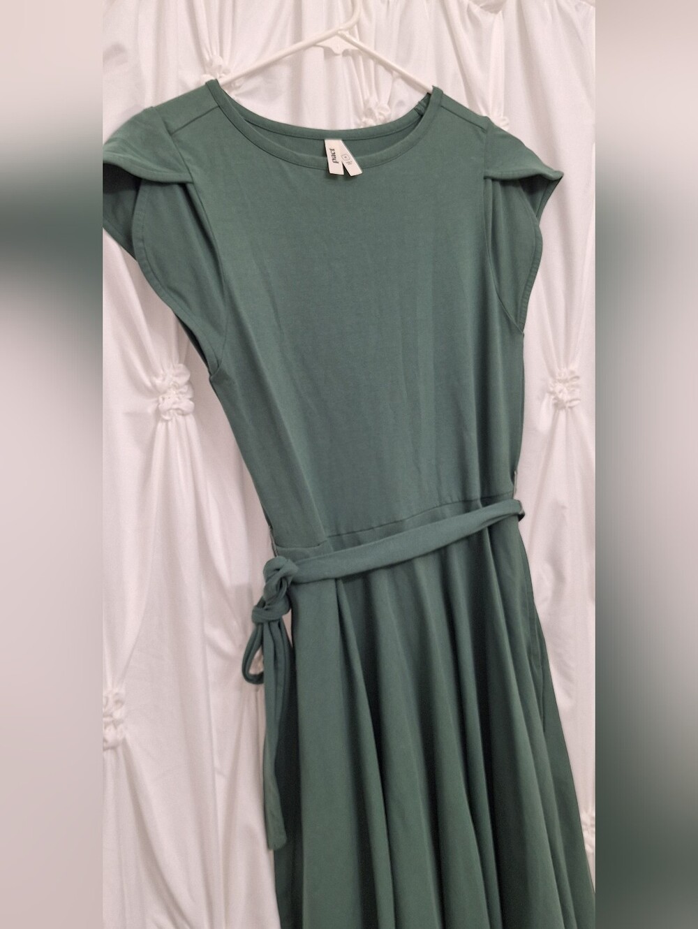 Pact Green Belted Cap-Sleeve Dress
